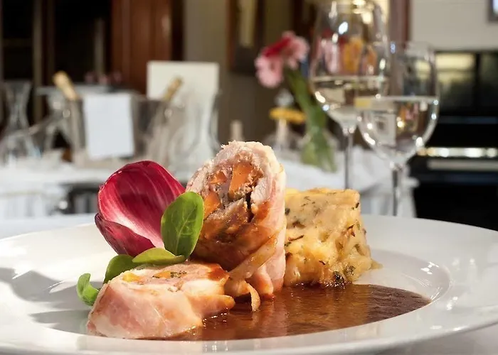 Hotell Boutique U Solne Brany 3*